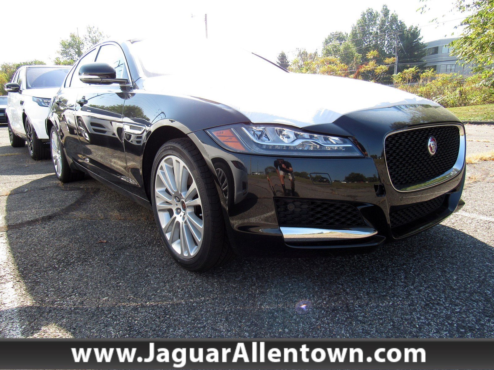 New 2020 Jaguar Xf 25t Premium Awd