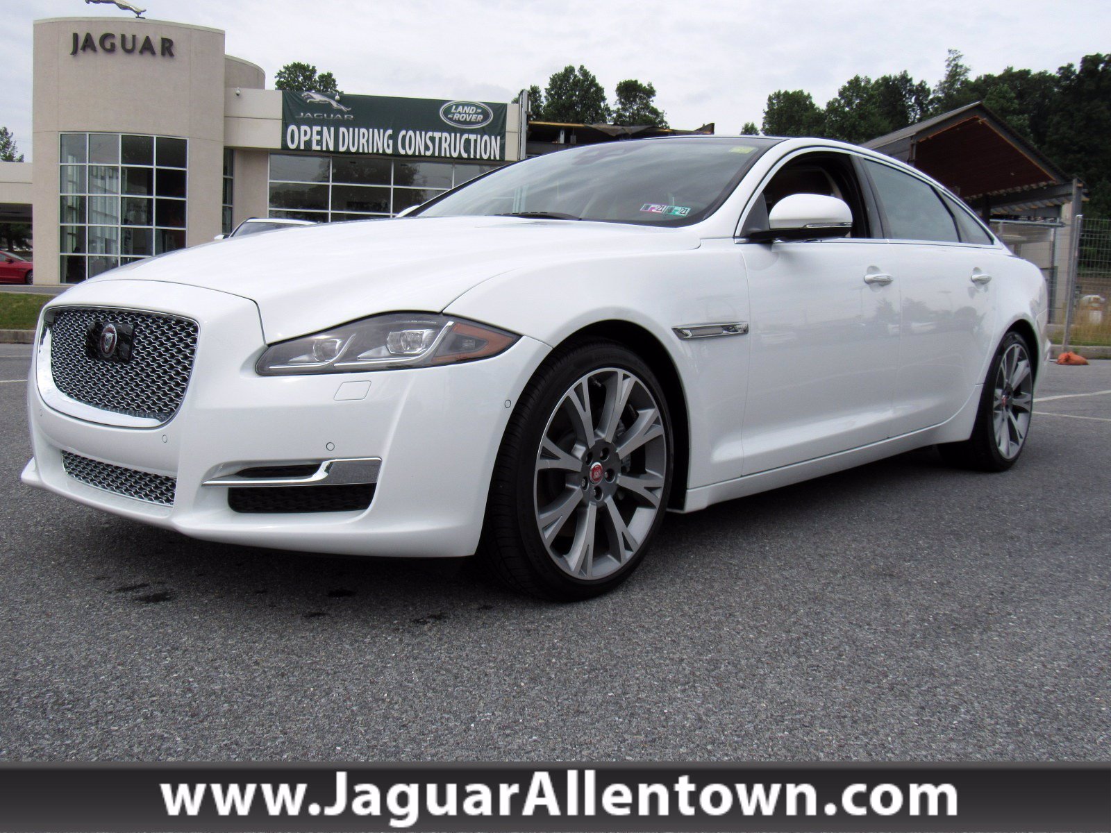 new 2019 jaguar xj xjl portfolio 4 door sedan in allentown 10393 jaguar allentown new 2019 jaguar xj xjl portfolio with navigation awd